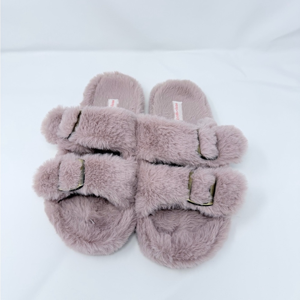 New Never Worn Easy Spirit Soft Pink Fuzzy Slippers with buckles size 8/9 - Picture 2 of 8